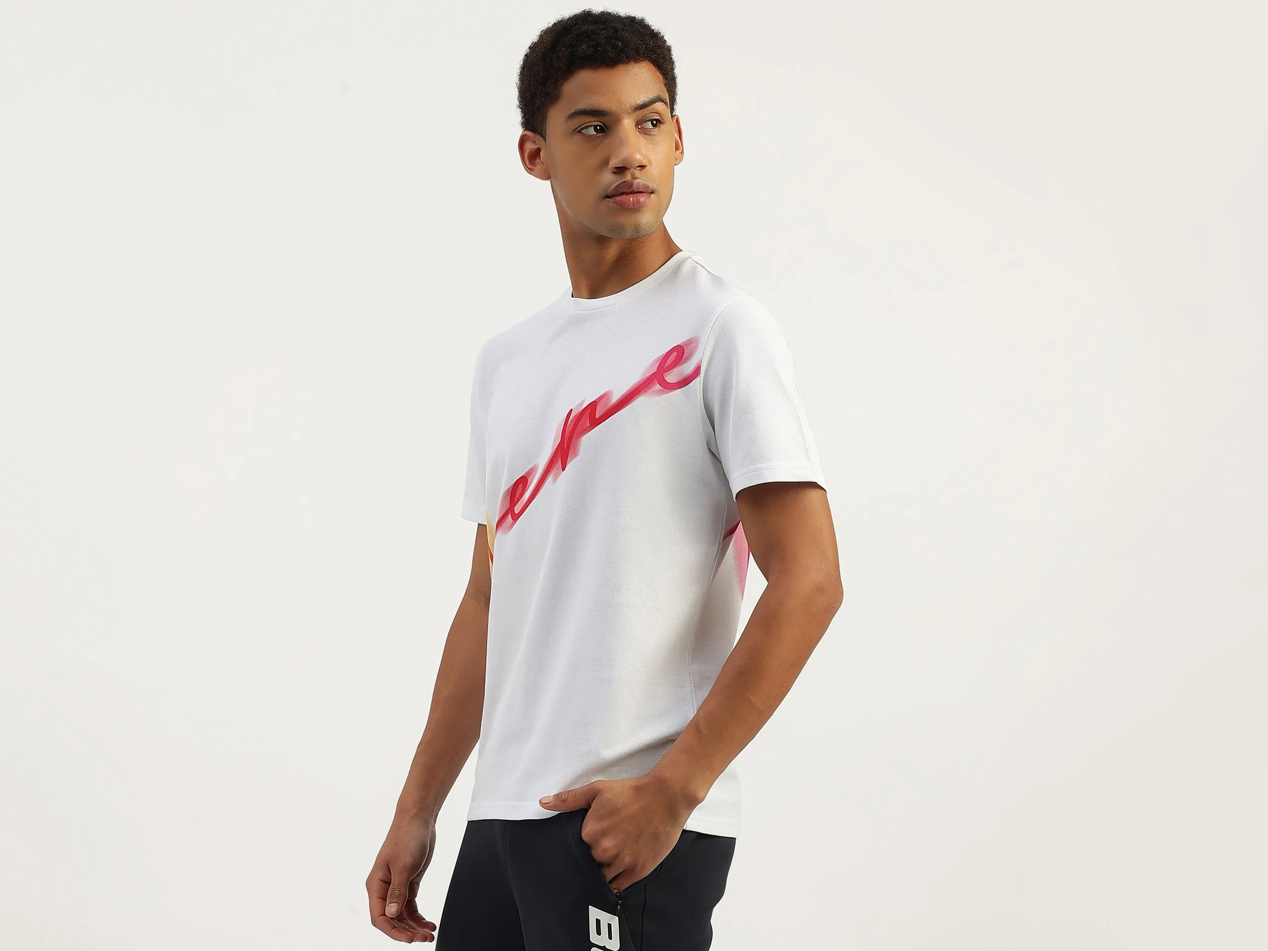 Relaxed Fit Round Neck Graphic T-Shirt