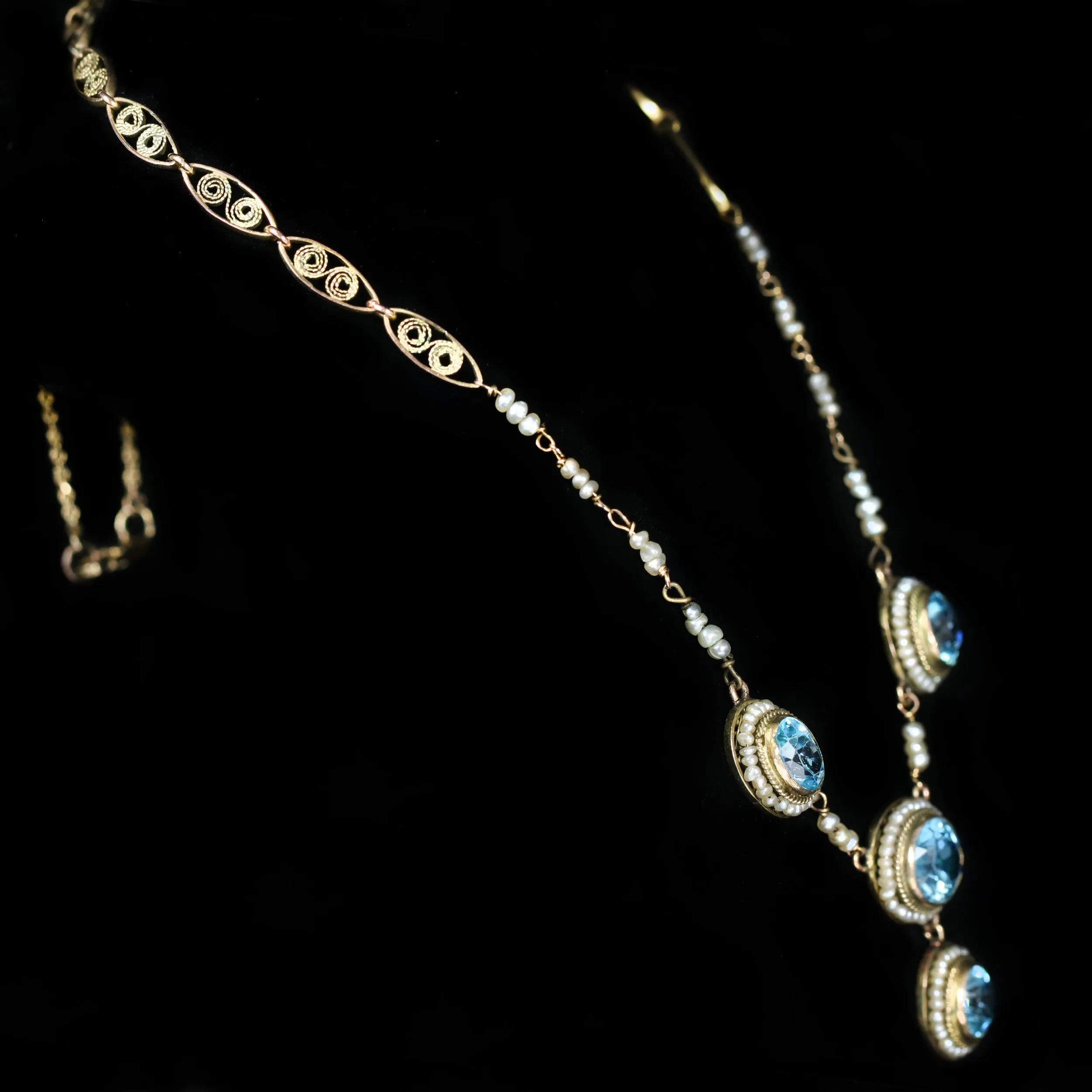 Retro 9.75 CTW Blue Zircon and Seed Pearl Necklace