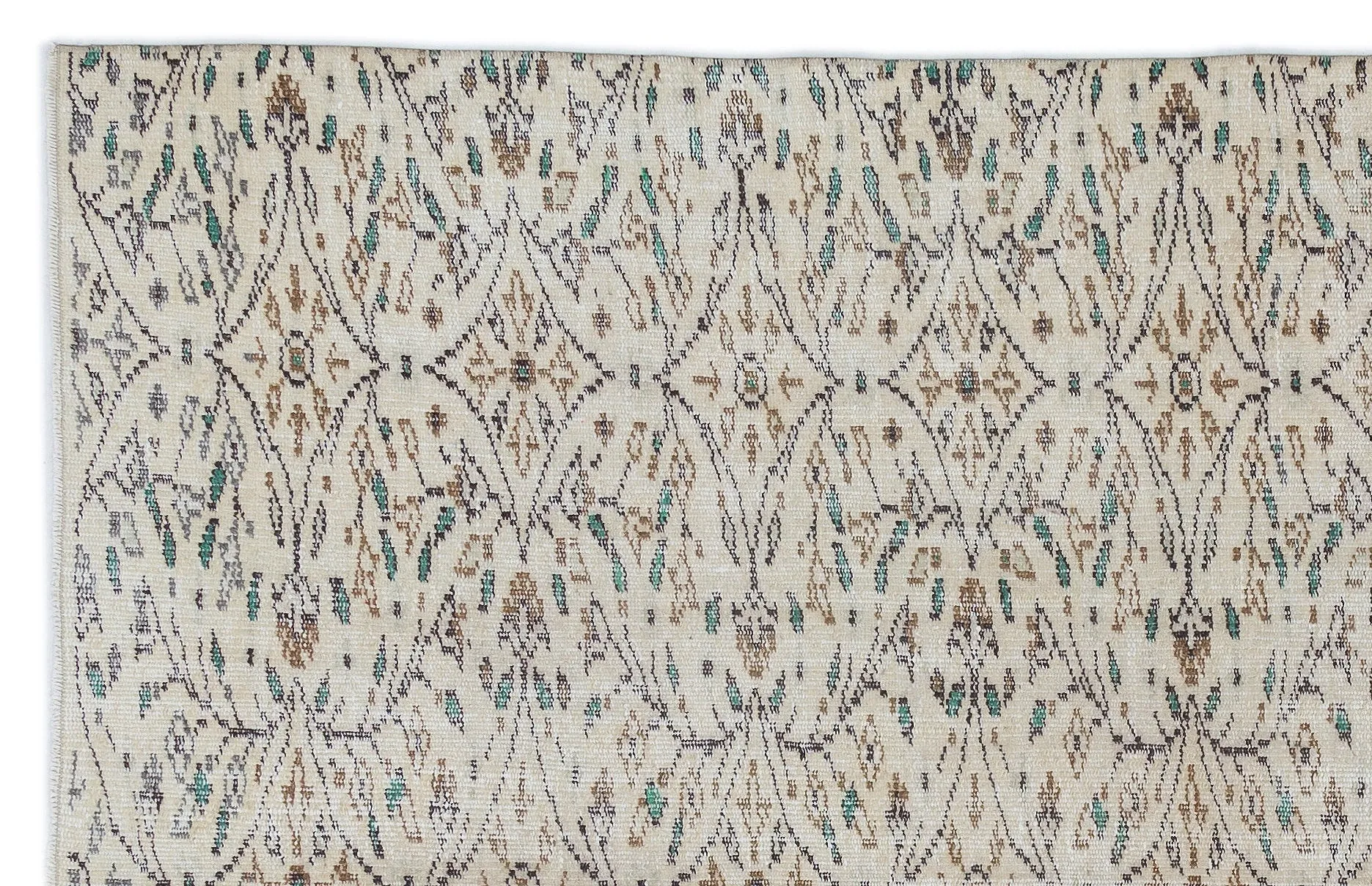 Retro Design Beige Over Dyed Vintage Rug 5'4'' x 8'6'' ft 163 x 259 cm