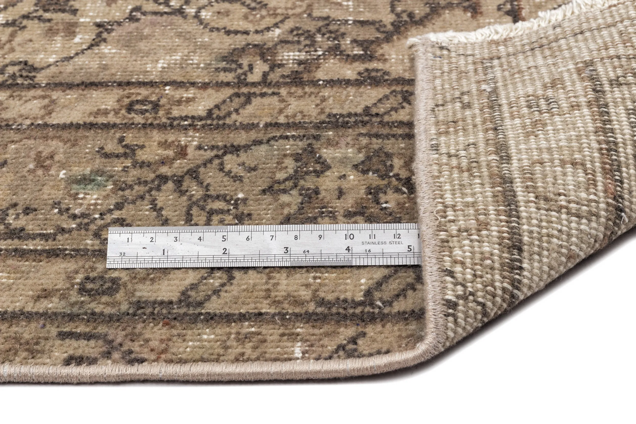 Retro Design Beige Over Dyed Vintage Rug 5'5'' x 8'8'' ft 166 x 265 cm