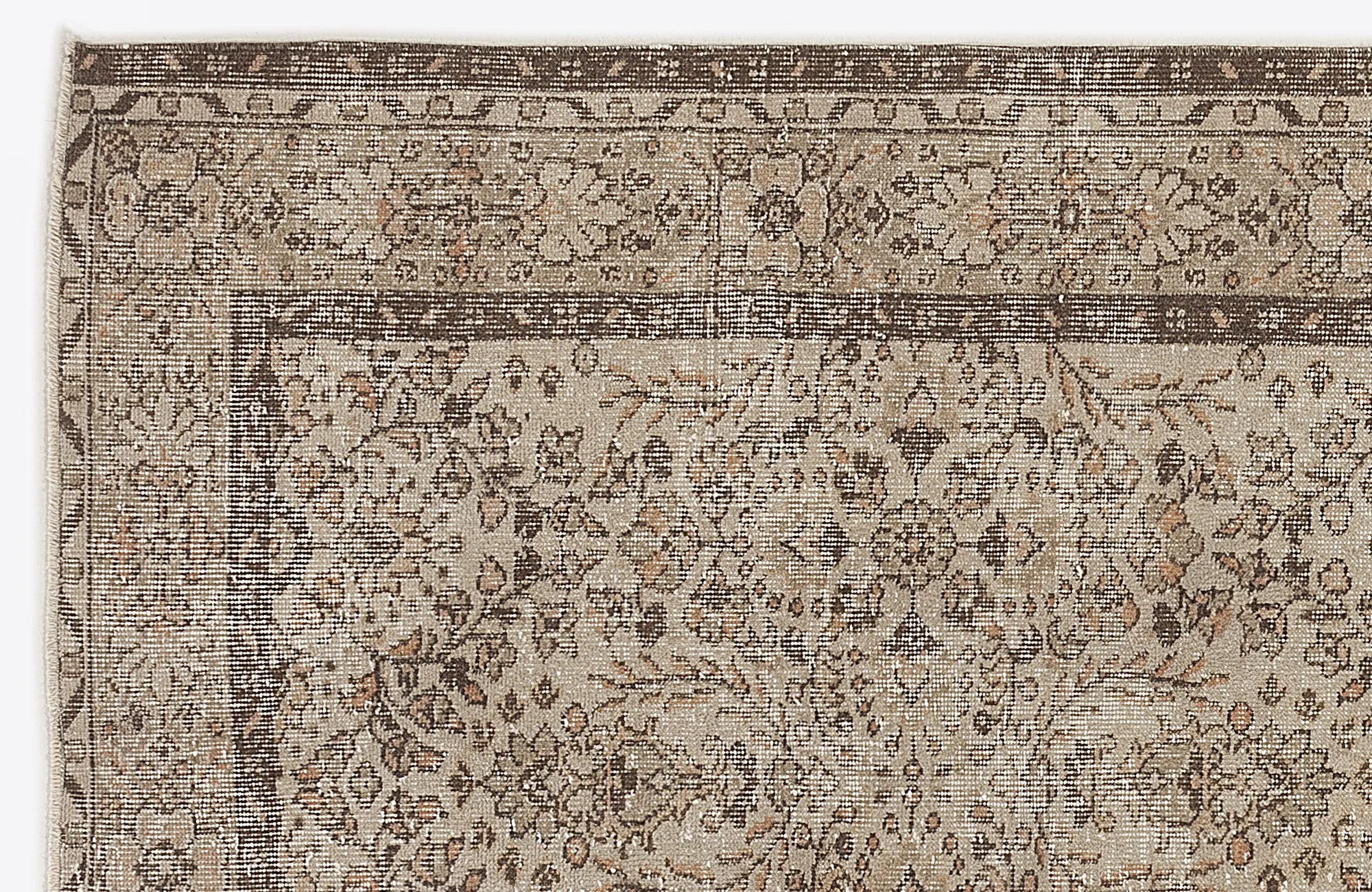 Retro Design Beige Over Dyed Vintage Rug 5'8'' x 9'1'' ft 173 x 278 cm
