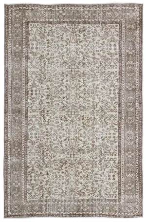 Retro Design Beige Over Dyed Vintage Rug 5'9'' x 8'11'' ft 176 x 272 cm