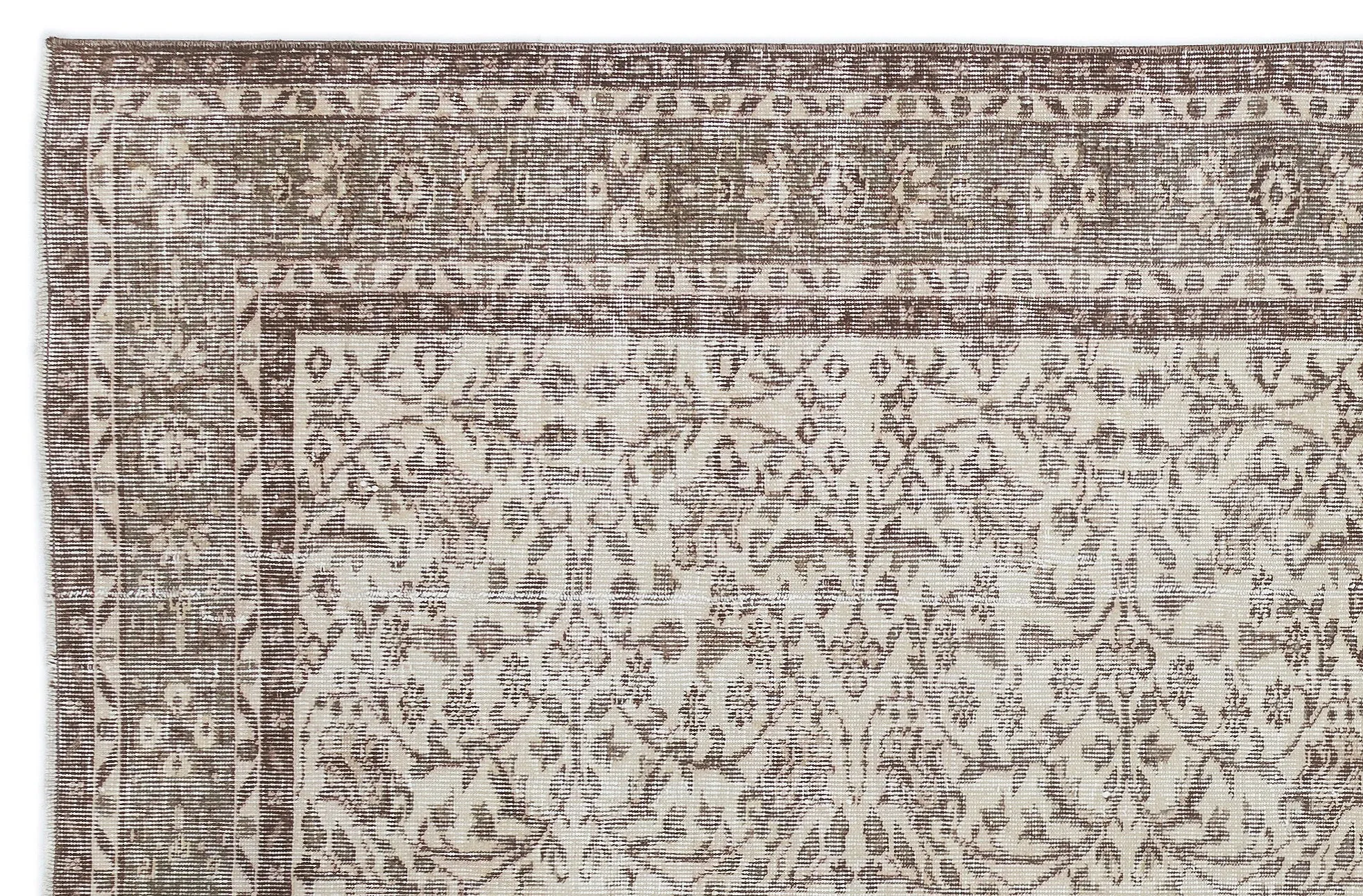 Retro Design Beige Over Dyed Vintage Rug 5'9'' x 8'11'' ft 176 x 272 cm