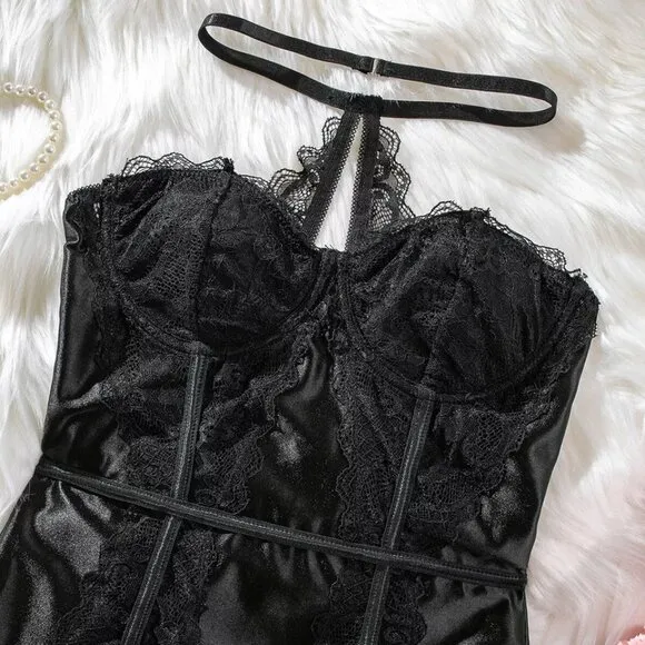 Sexy Backless Lingerie Floral Lace Sleepwear Nightdress See-Thru Babydoll Set
