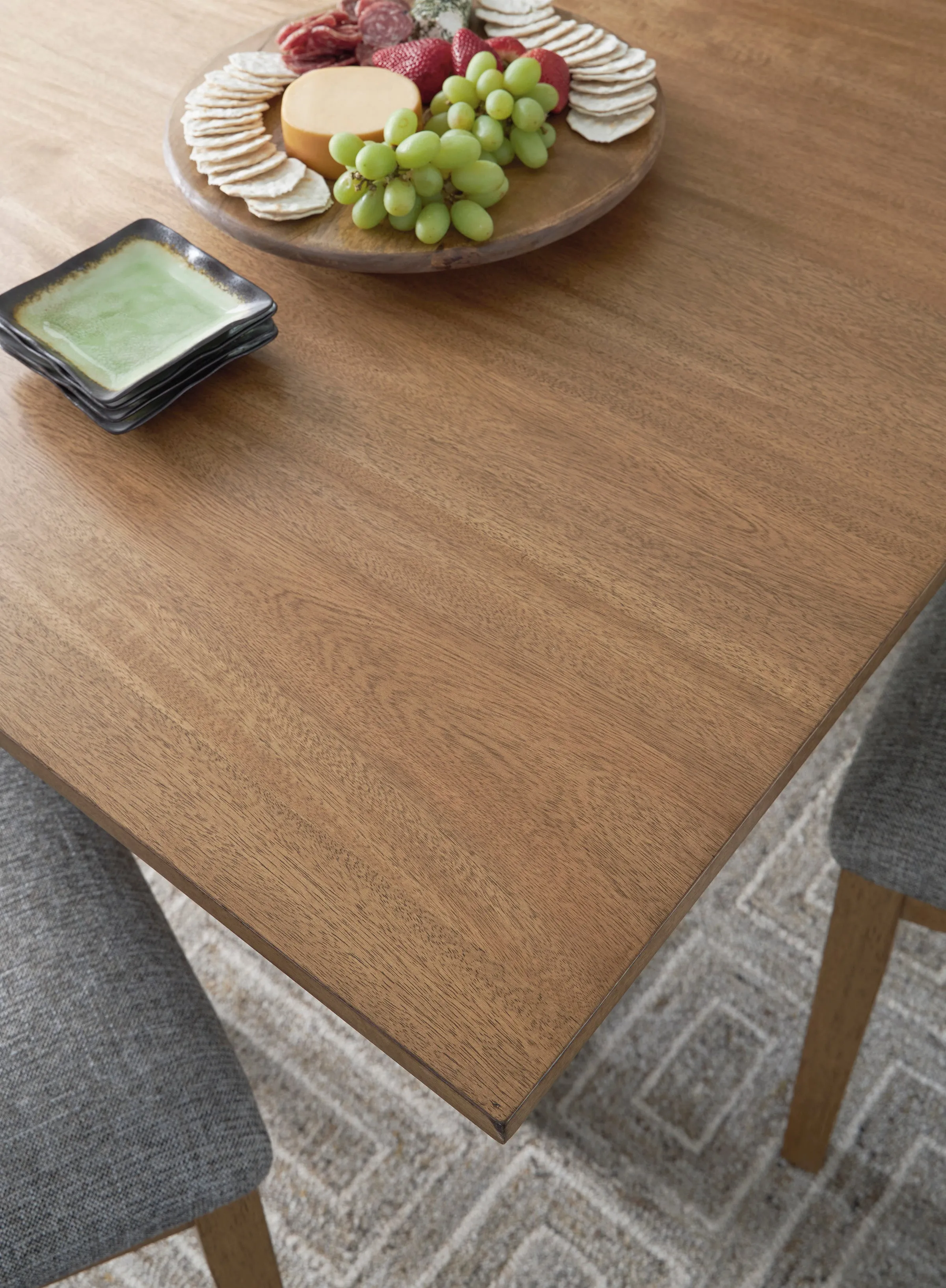 Sherry Extension Table & 4 Side Chairs