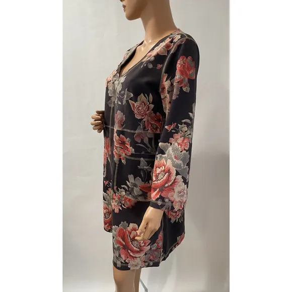 Solitaire Open Light Jacket /Cardigan size medium grey/floral long sleeves