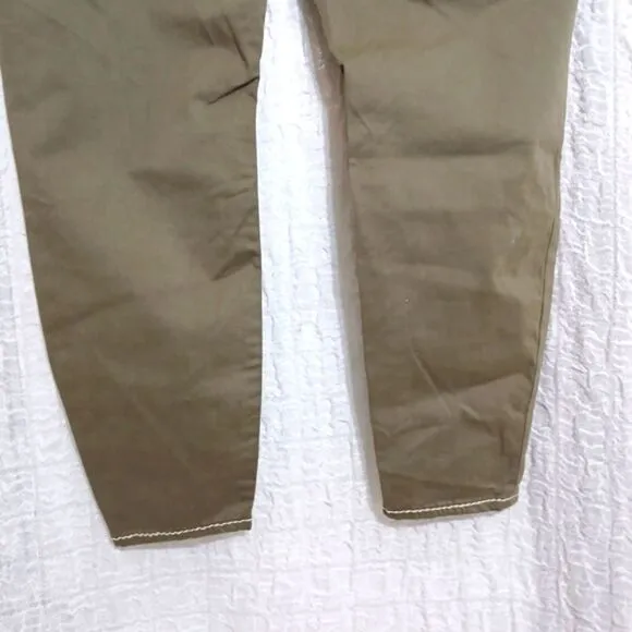 True Religion NWT Curvy Skinny Curvy Skinny Jeans Size 38