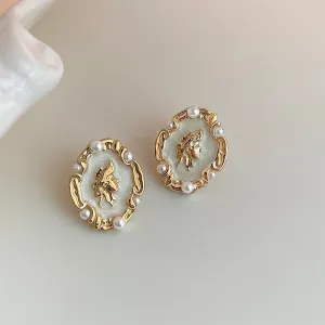 Vintage Cameo Earrings