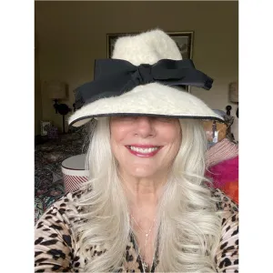 Vintage Ladies Bucket Hat Mr.John Jr Ivory & Black Dramatic Style 1960s