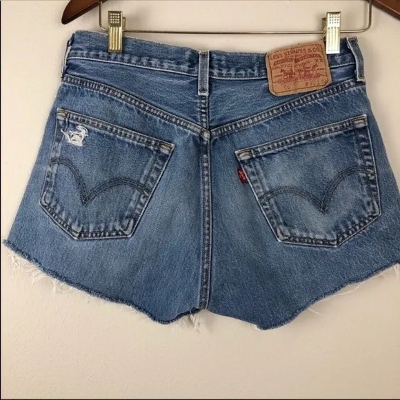 Vintage Levi’s 501 Cut-off Shorts Button Fly S-M