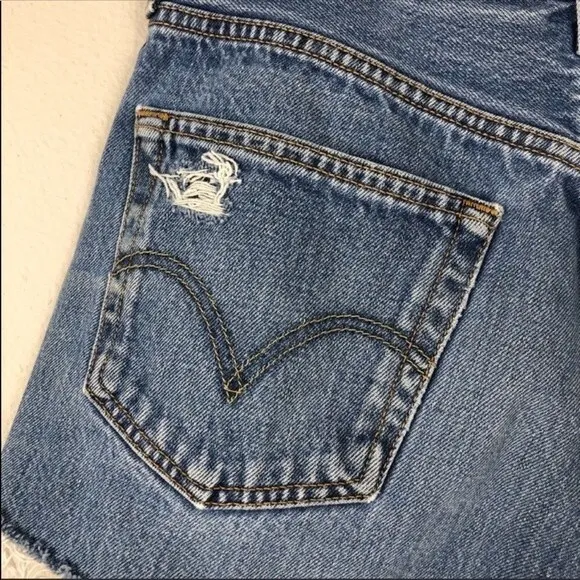 Vintage Levi’s 501 Cut-off Shorts Button Fly S-M