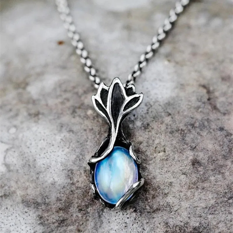 Vintage Style Silver Moonstones Floral Necklaces