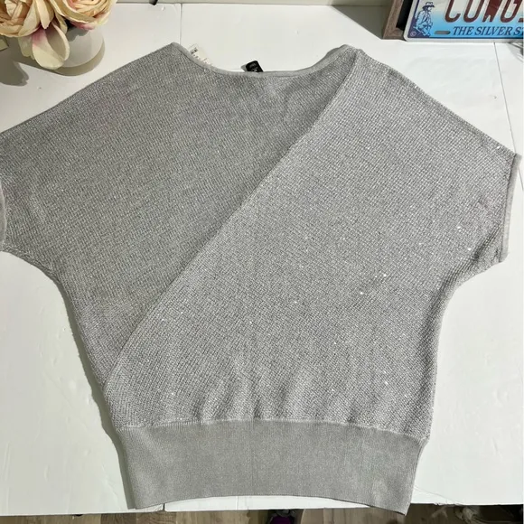 White House Black Market Silver Glam Dolman Sleeve Knit Sweater – Size M