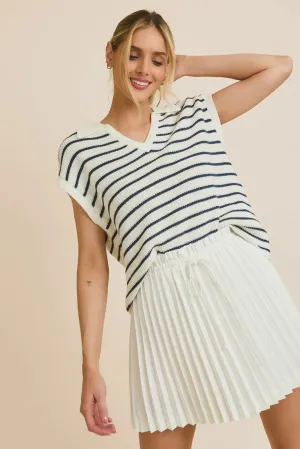 WIDE SHOULDER V NECK STRIPE SWEATER TOP