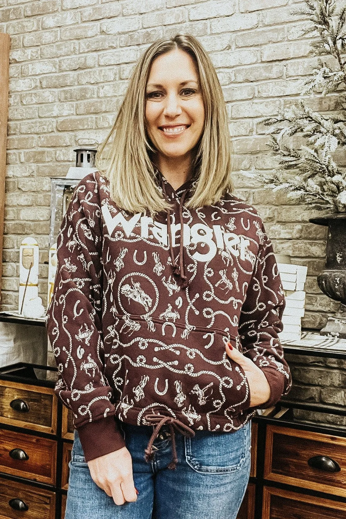Women's Cinch Hoodie